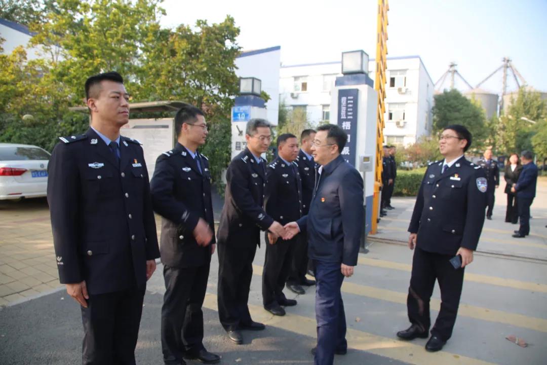 点击查看大图
